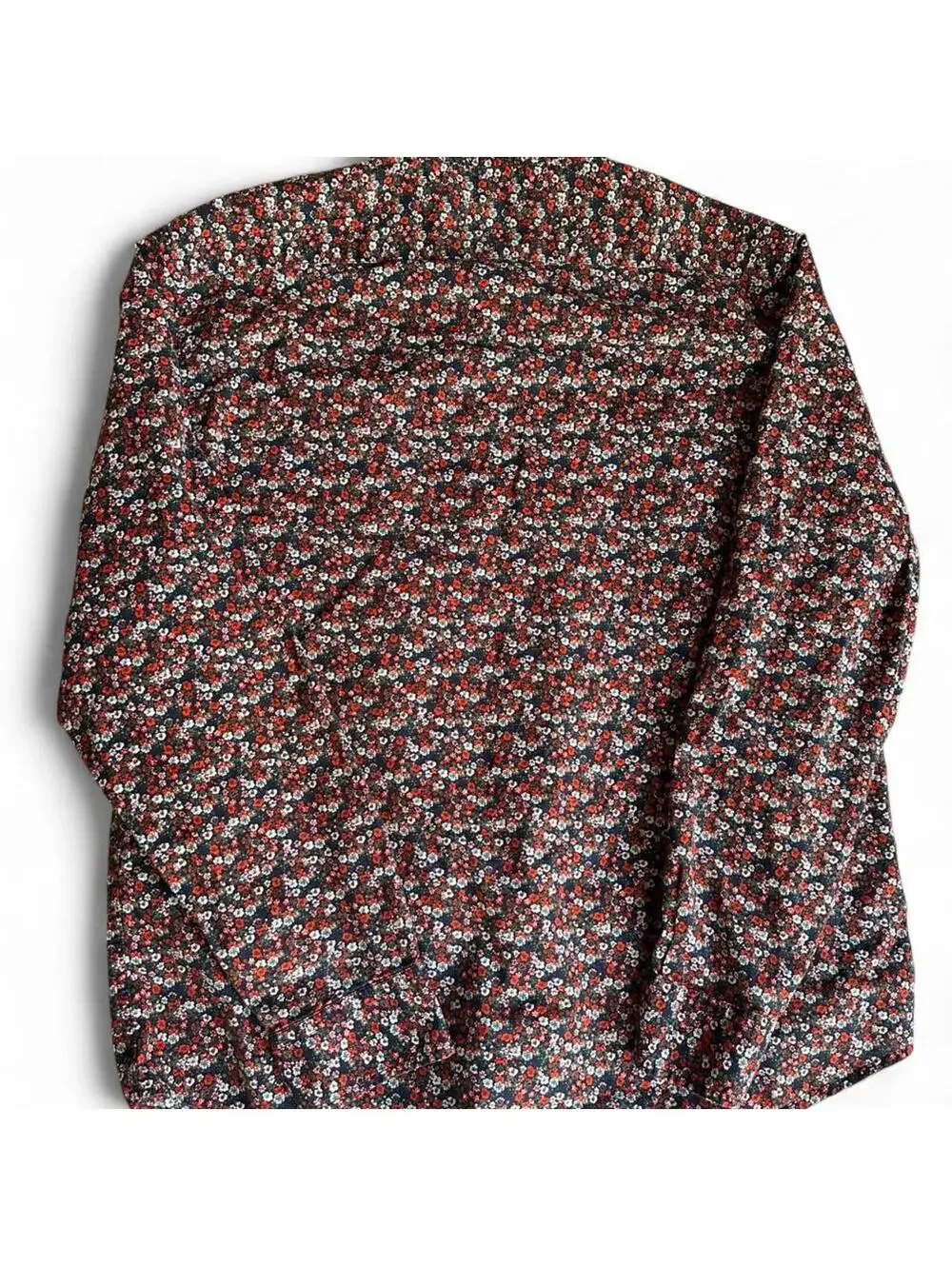 Banana Republic Men’s Untucked Fit Floral Button-Up Shirt